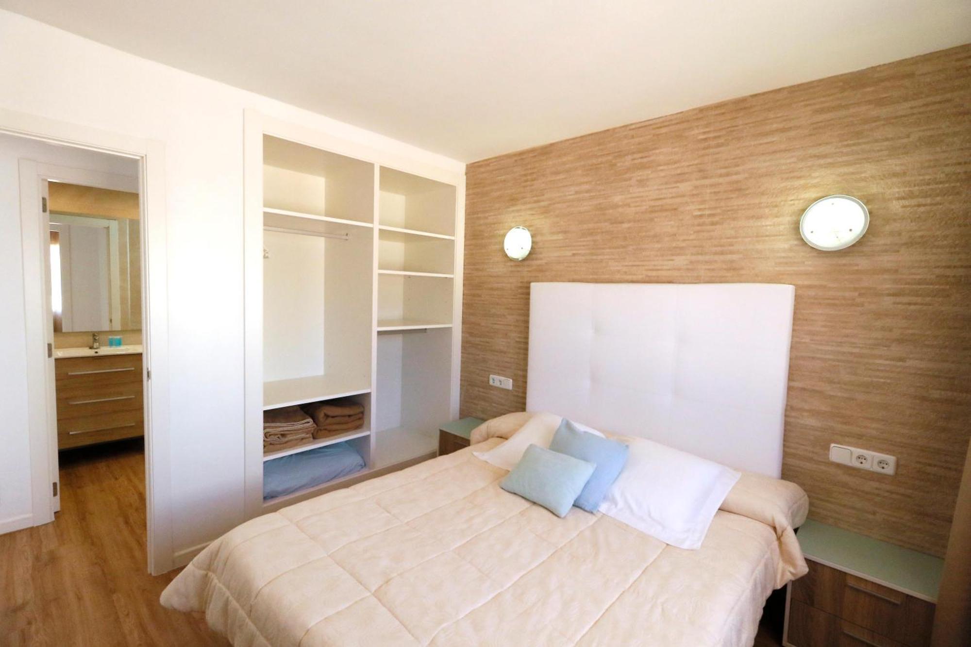 Naika Studios & Apartments Palmanova Екстериор снимка