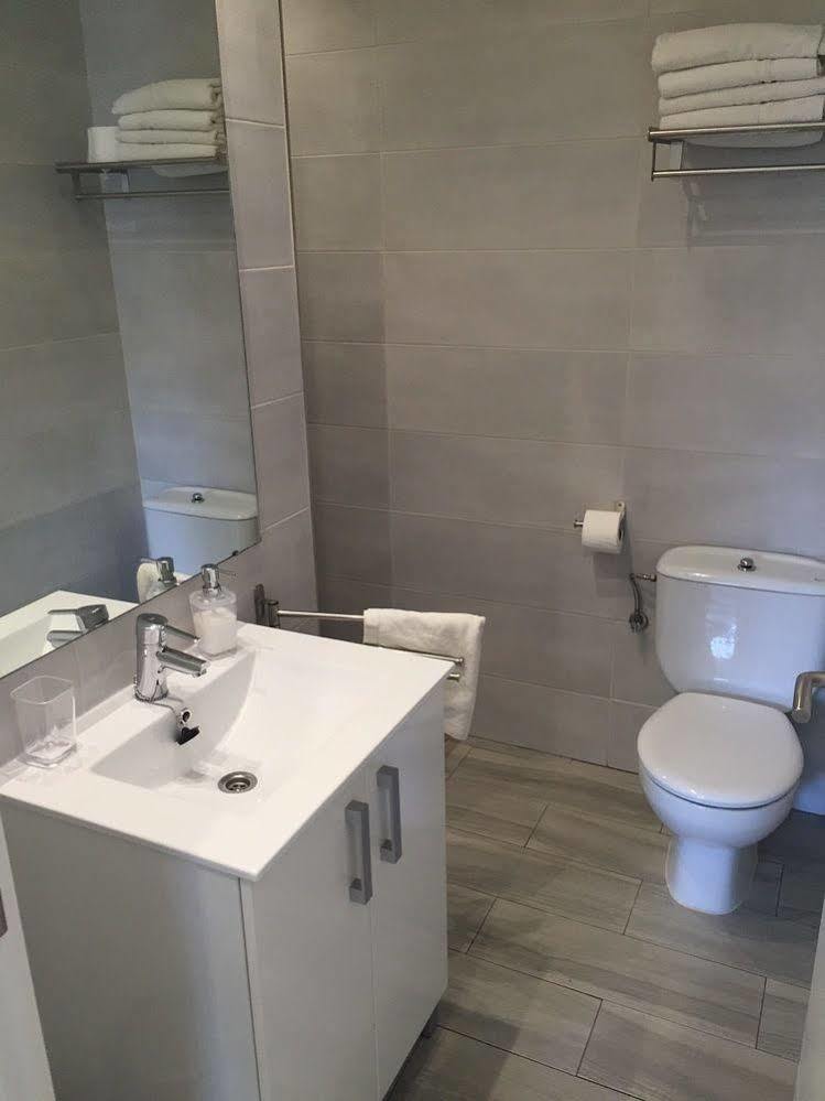 Naika Studios & Apartments Palmanova Екстериор снимка